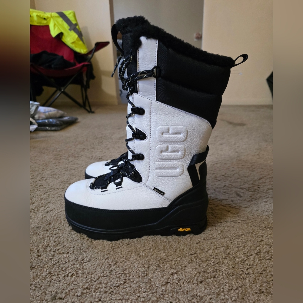 UGG Women's Shasta Tall White Leather Boots Gore-tex Waterproof 1151850